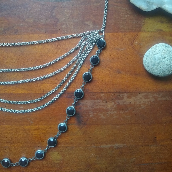 Beautiful multi strand necklace - Picture 3 of 8